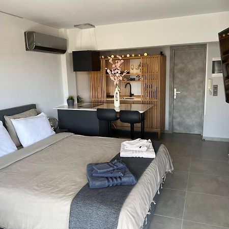 Loft Spa Greece - Enjoy Our Jacuzzi Kalamáta Kültér fotó